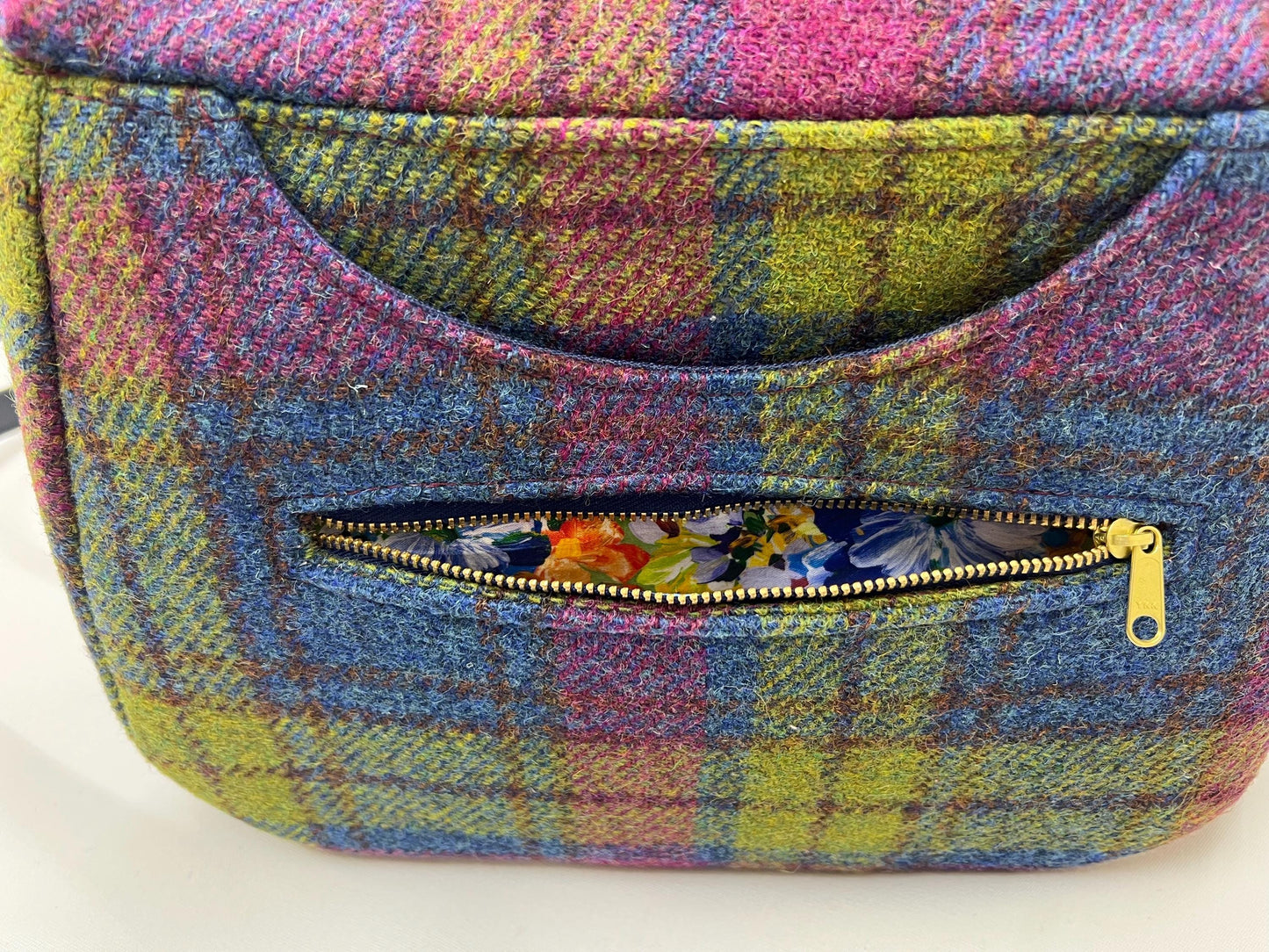 Crossbody Harris Tweed Glenwillow Saddle Bag Purse Denim Blue Raspberry Plaid